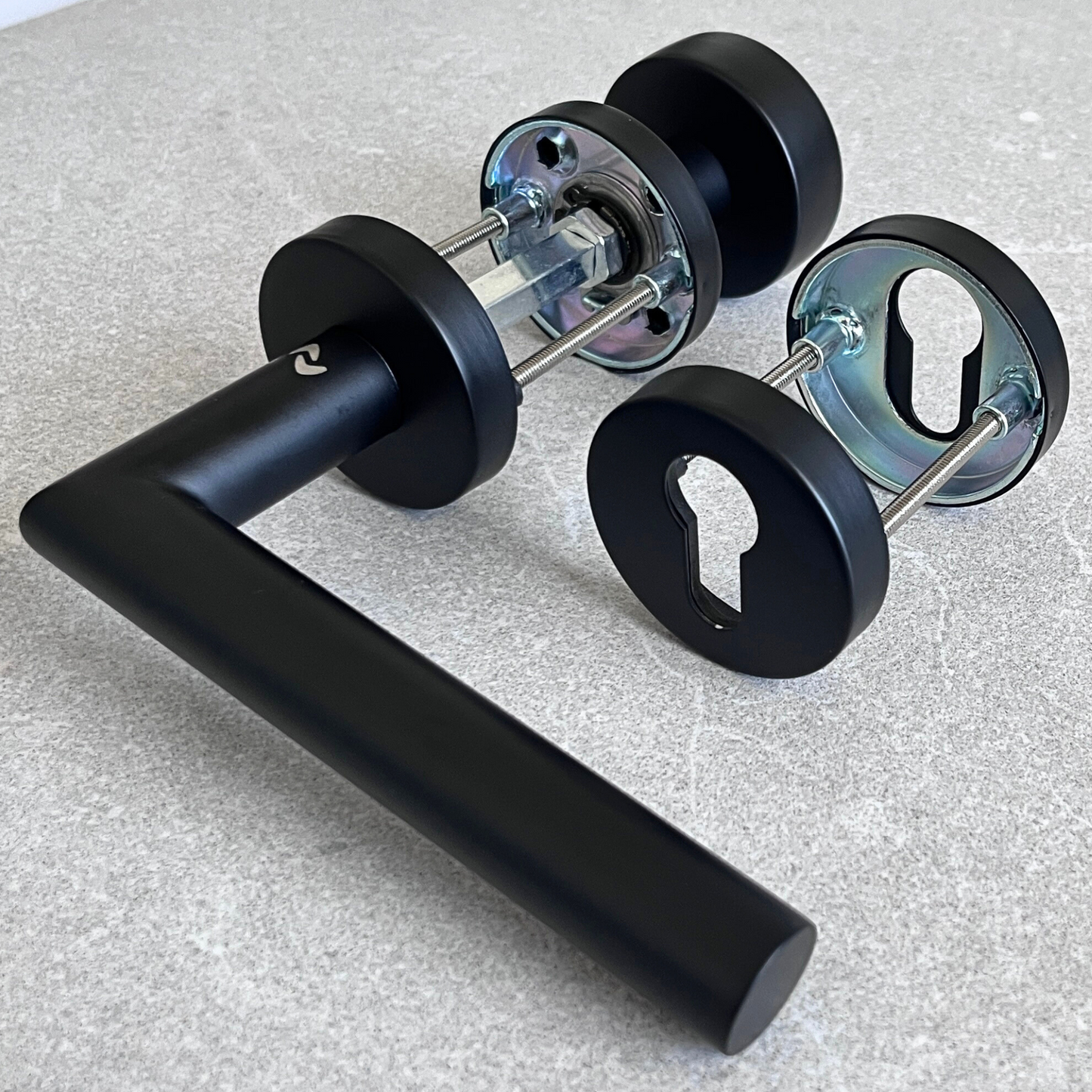 Wechselgarnitur LIVIA schwarz matt - Türklinke mit festem Knopf aus Edelstahl für Innentüren