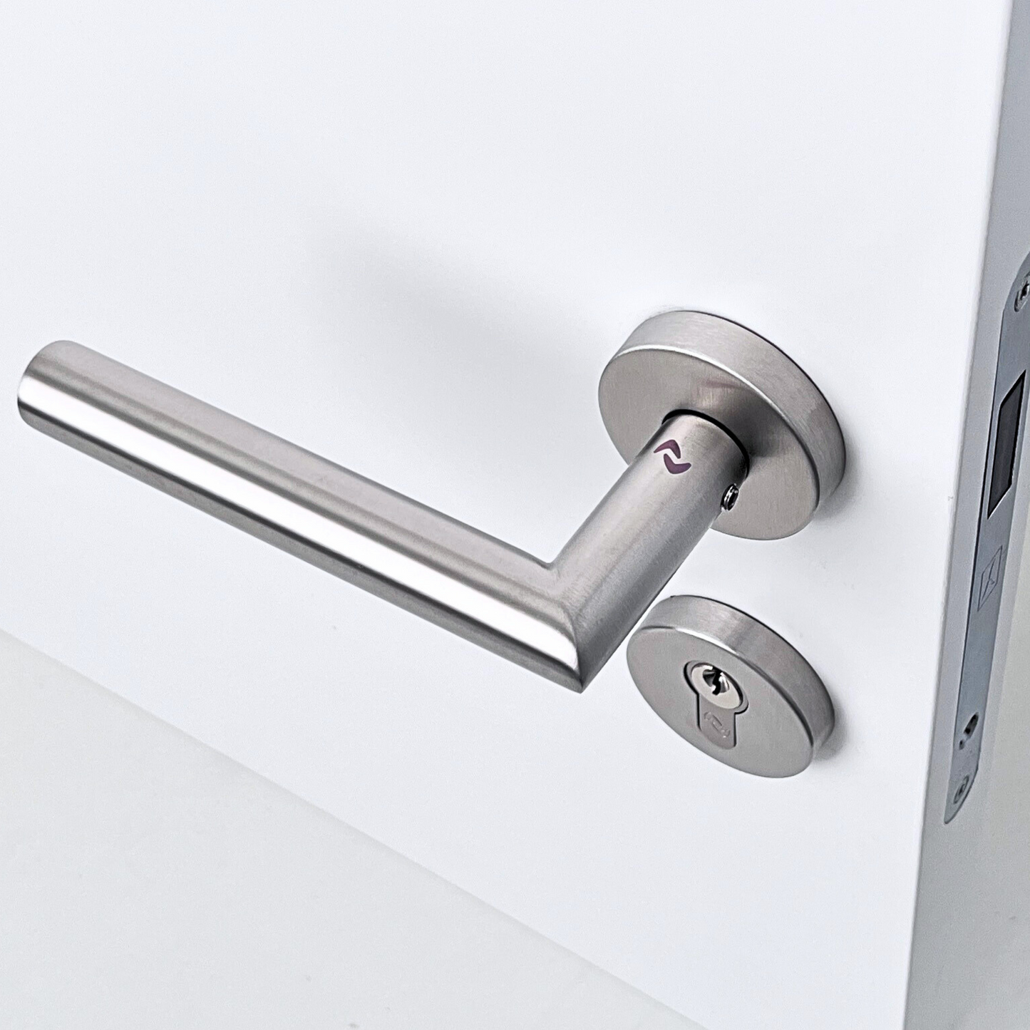 Wechselgarnitur LIVIA PZ – Edelstahl Türklinke mit festem Türknauf