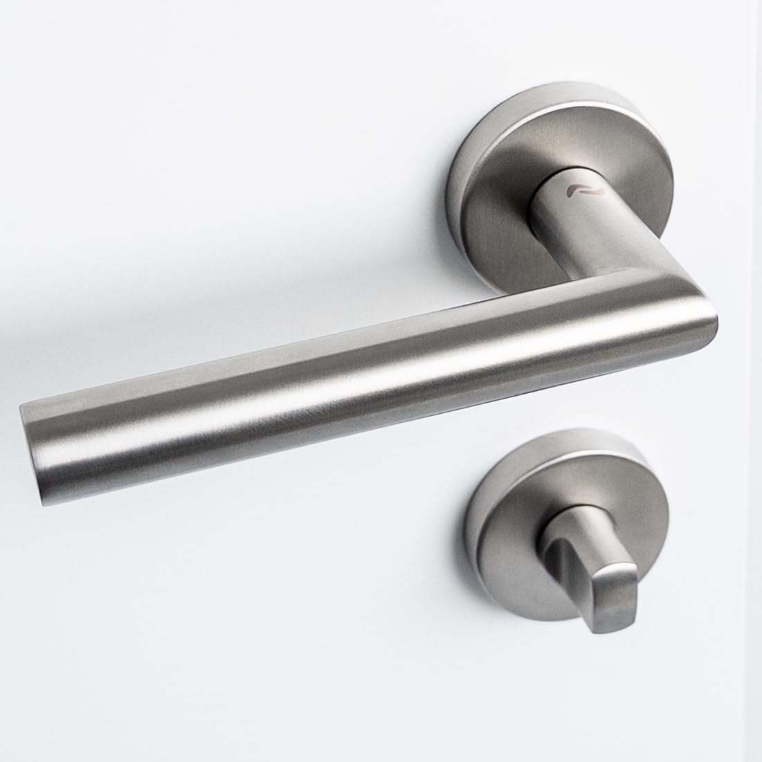 Drückergarnitur LIVIA R2 WC Bad – Elegante Edelstahl Türklinke für Innentüren
