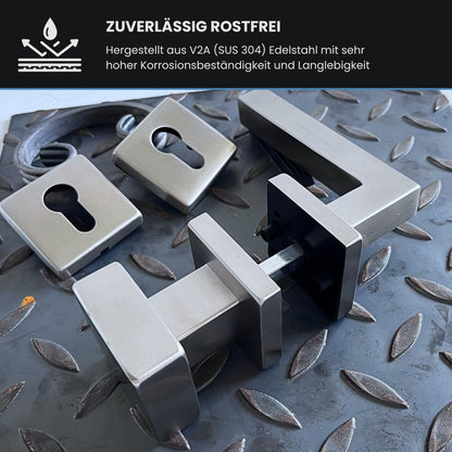 Wechselgarnitur QUAD QR2 - Türklinke mit festem Knopf aus Edelstahl für Innentüren
